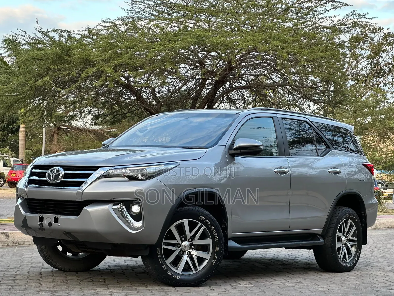 Toyota Fortuner 2019 Silver