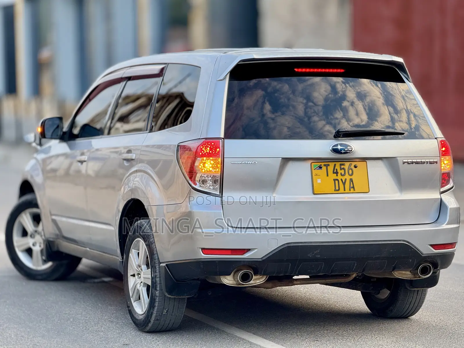 Subaru Forester 2011 Silver