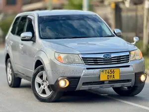 Subaru Forester 2011 Silver