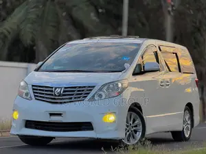 Toyota Alphard 2.4 Petrol FWD 2009 White