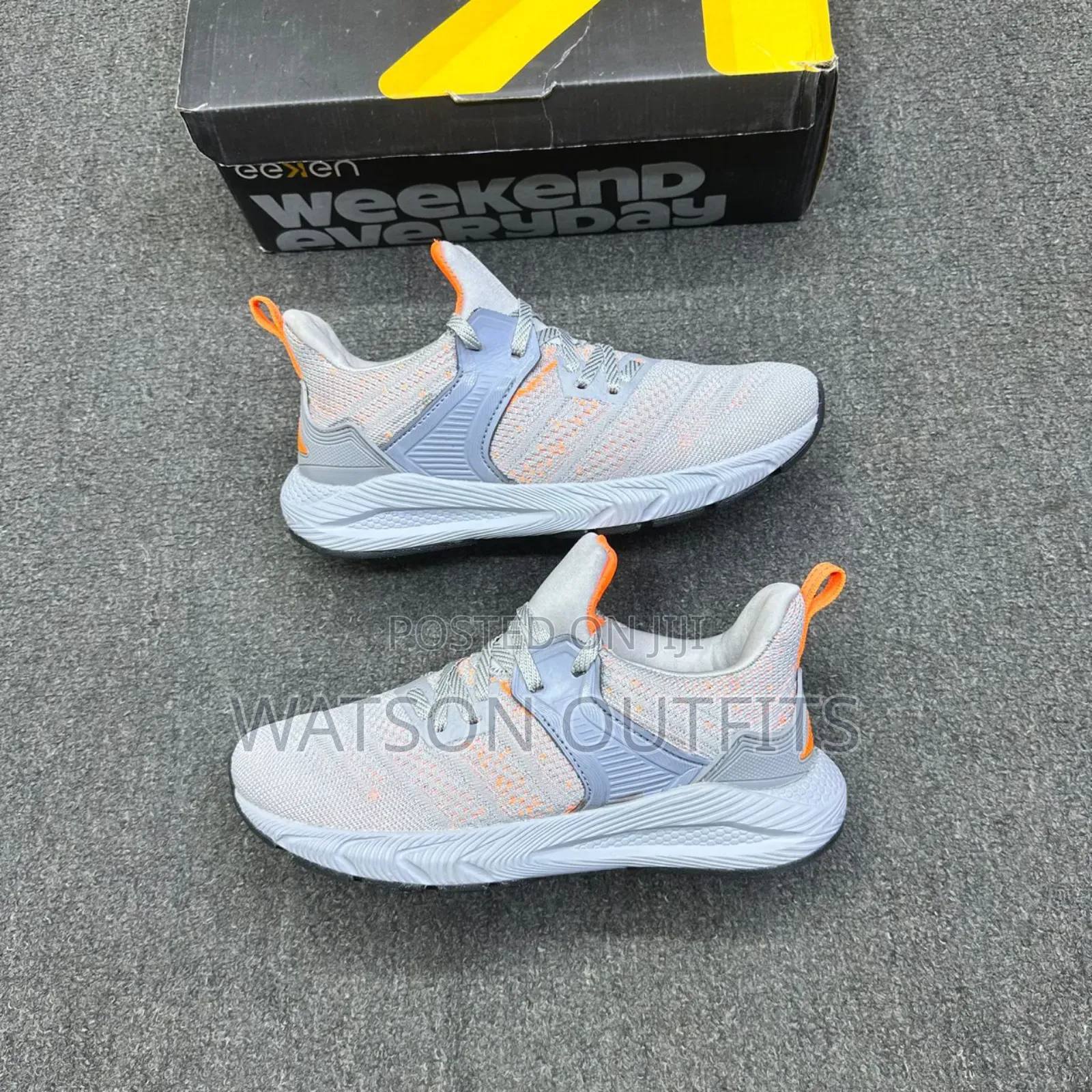 Shoe Sneakers Very Very Classic for Works Out or Physical Exercises