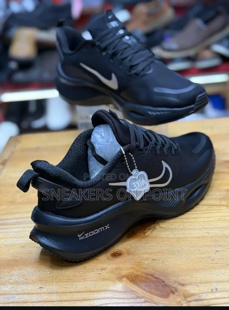 Qulity and Original Nike Zoom Max