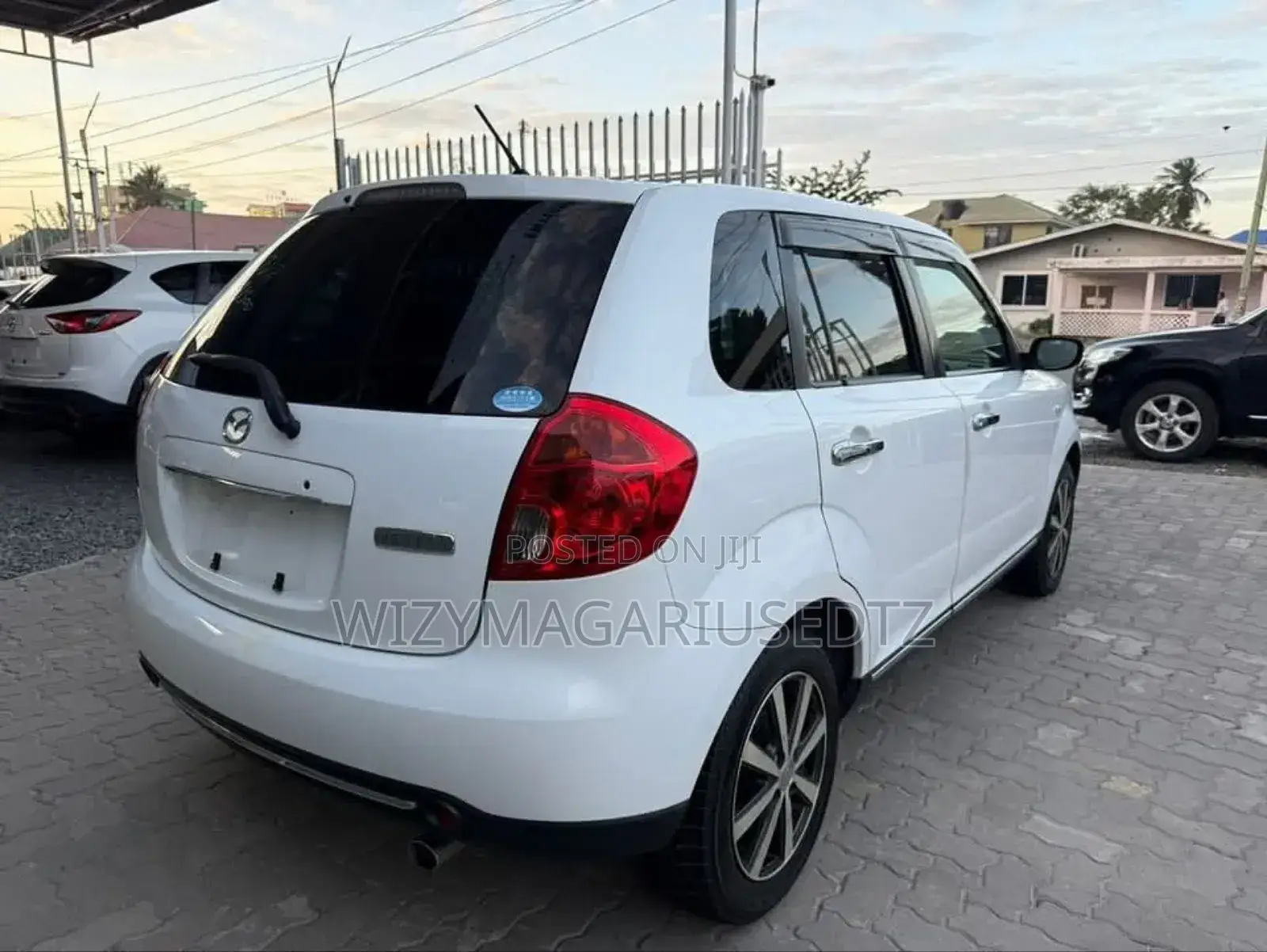 Mazda Verisa 2011 White