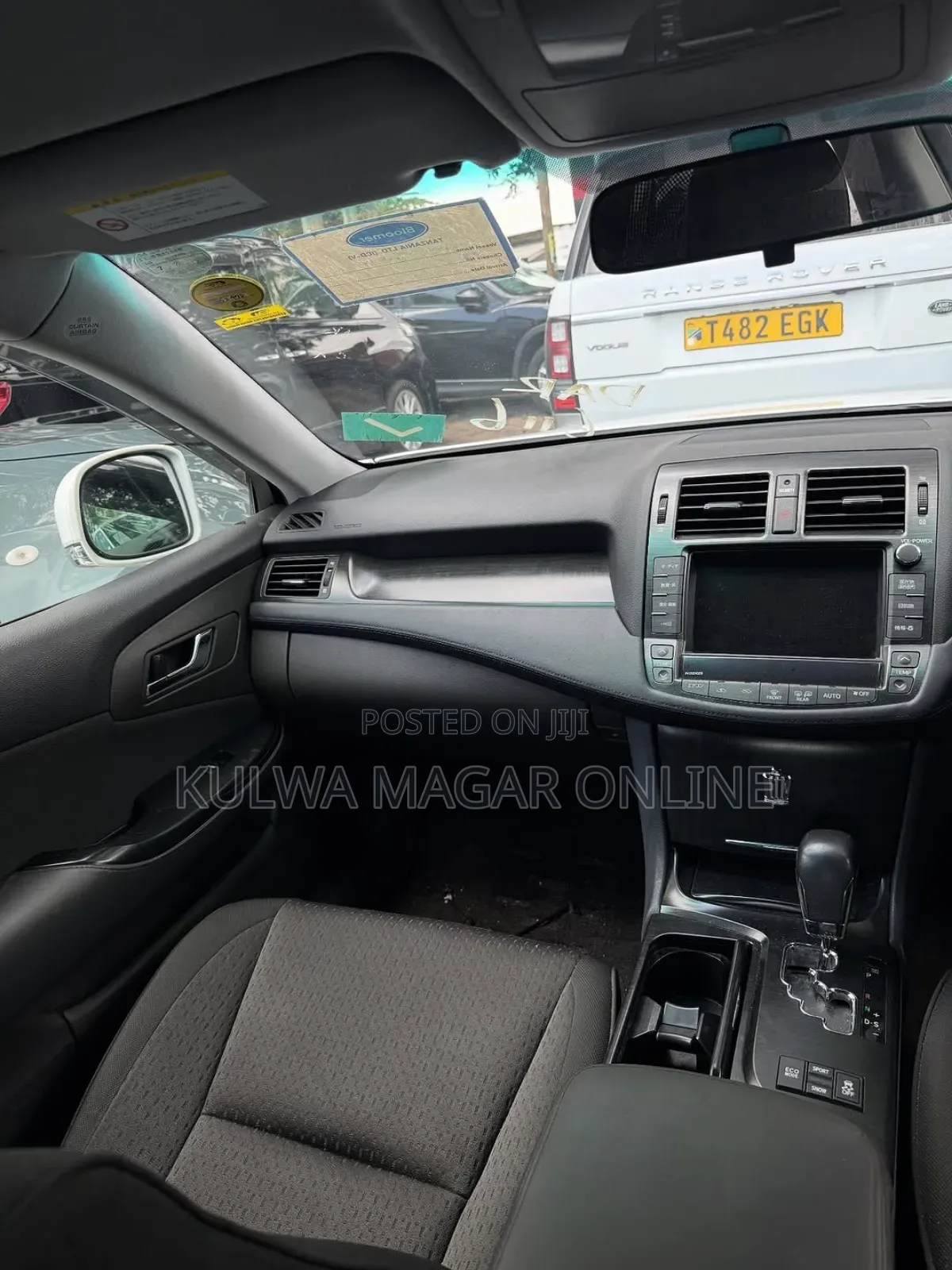 Toyota Crown 2009 White