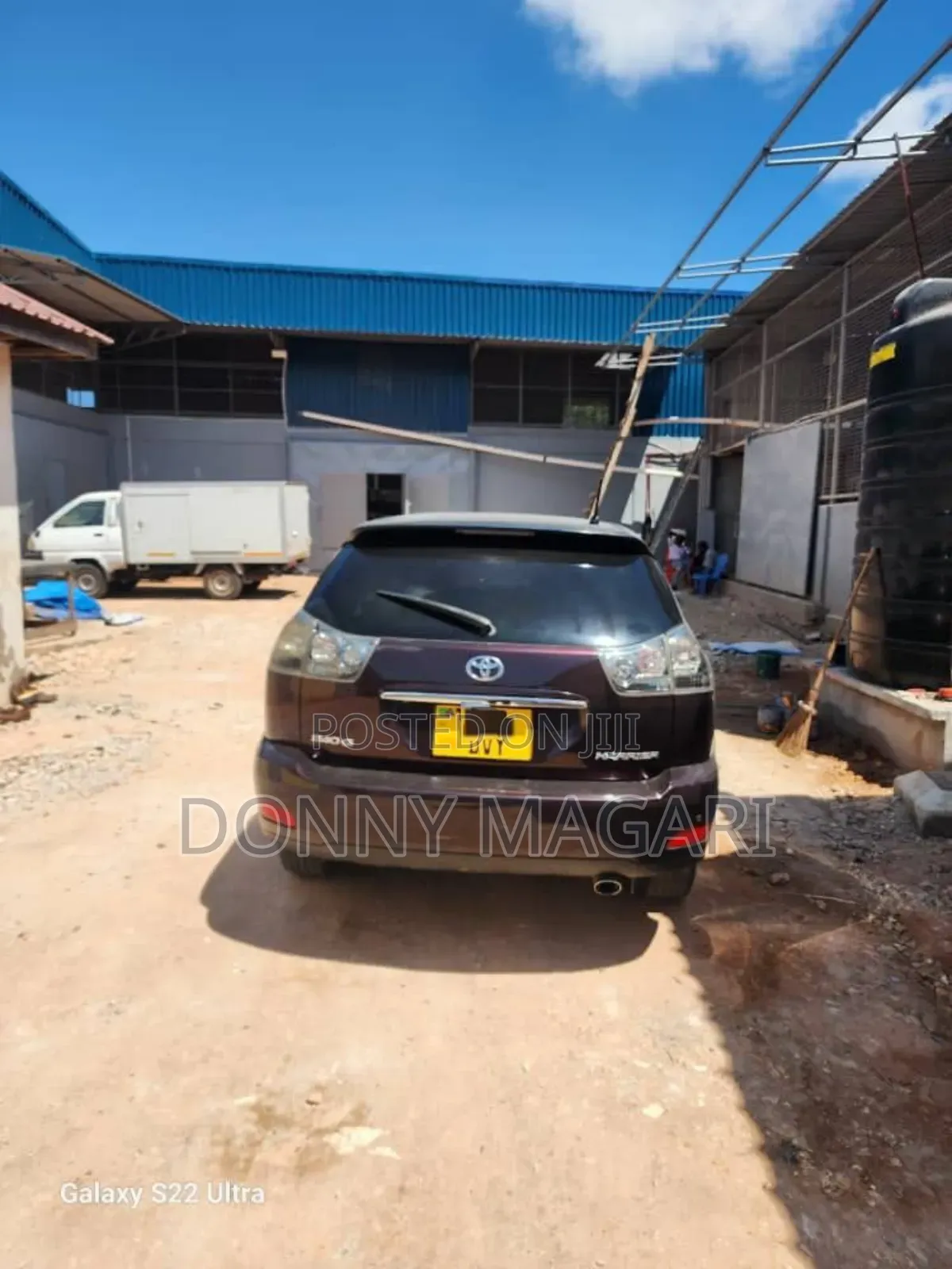 Toyota Harrier 2005 Maroon