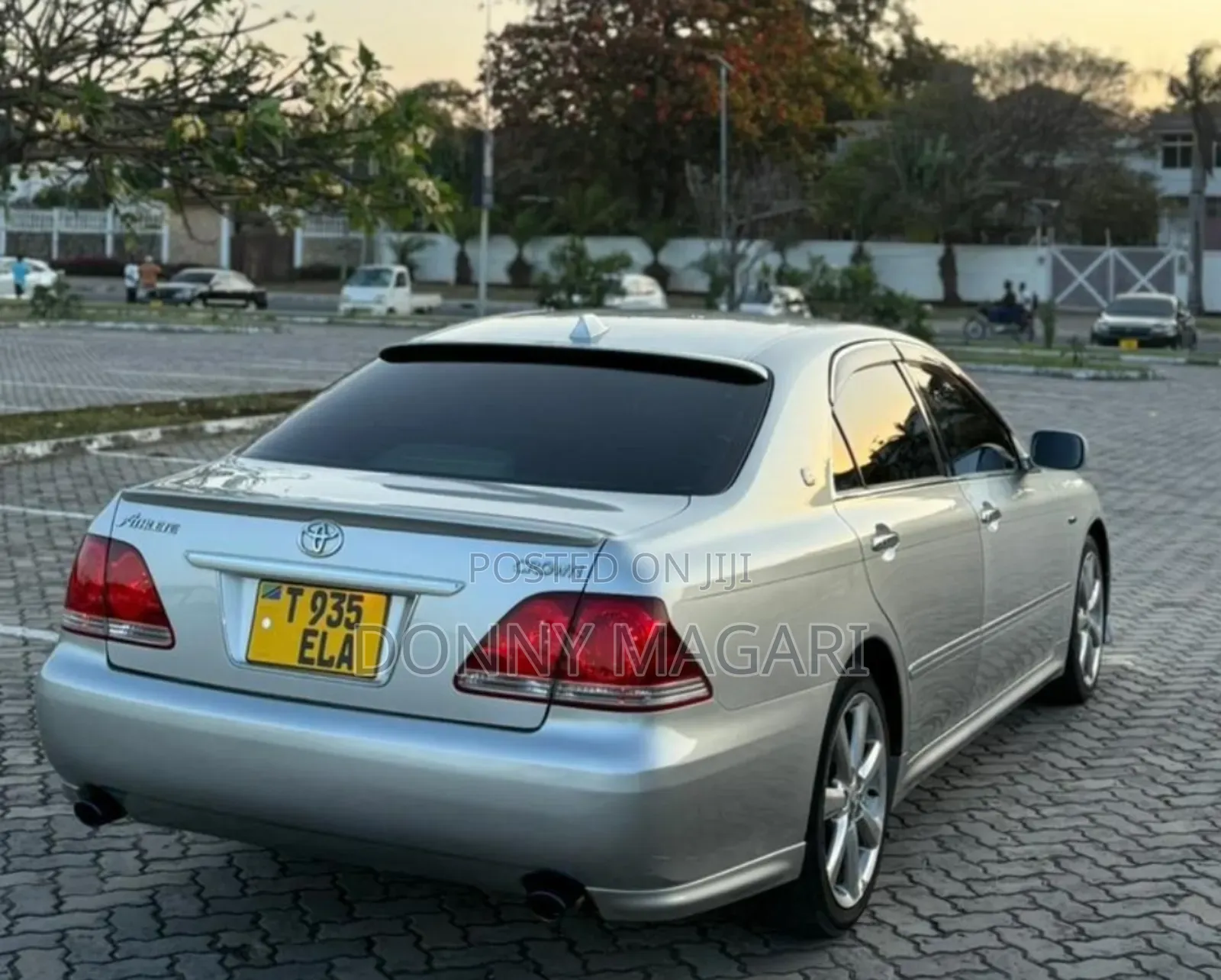 Toyota Crown 2004 Silver