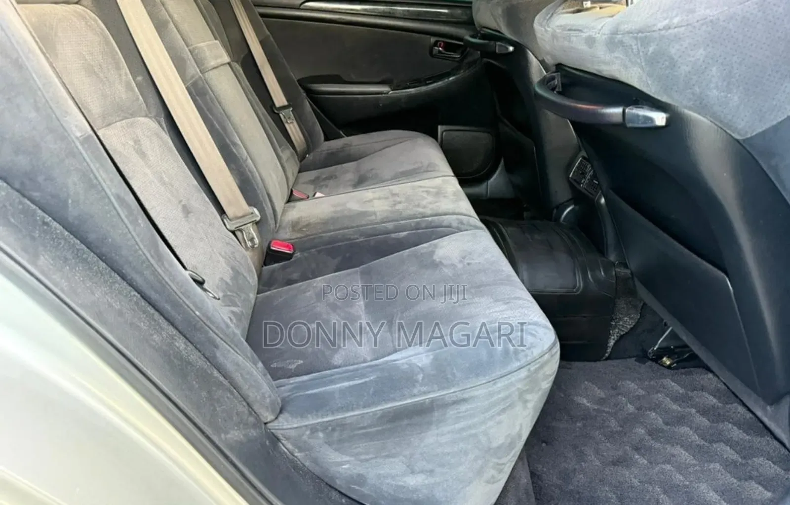 Toyota Crown 2004 Silver