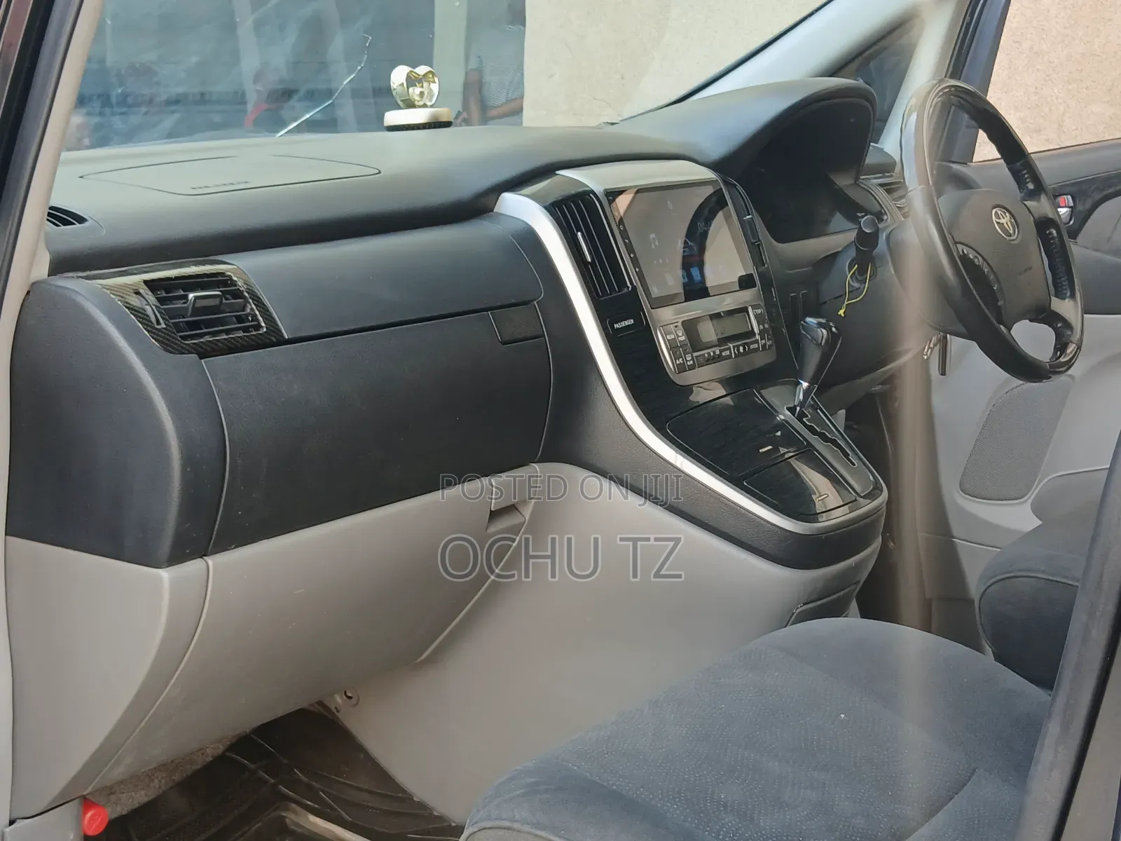Toyota Alphard 2005 Black