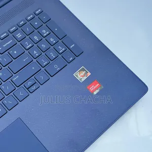 Laptop HP 17-3000 16GB AMD Ryzen 5 SSD 256GB