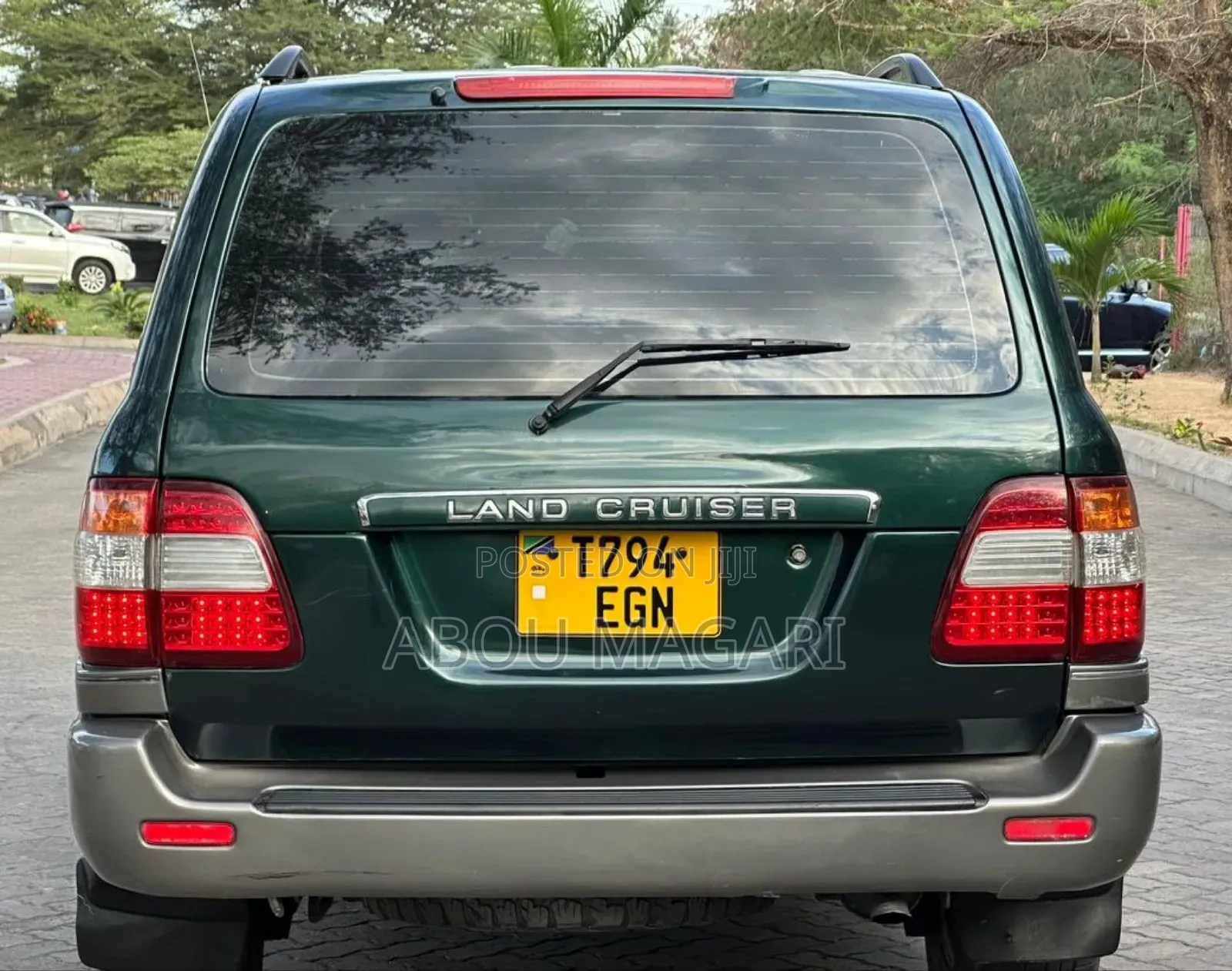 Toyota Land Cruiser 1998 Green