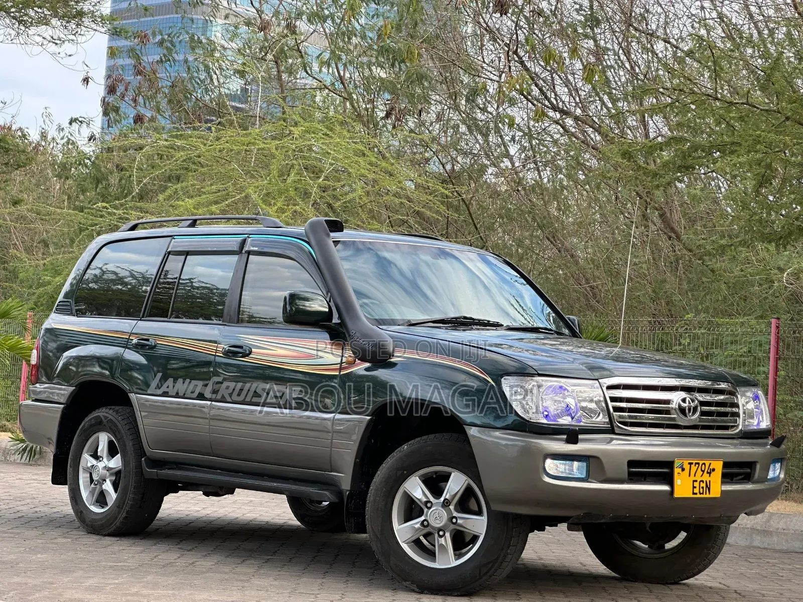Toyota Land Cruiser 1998 Green