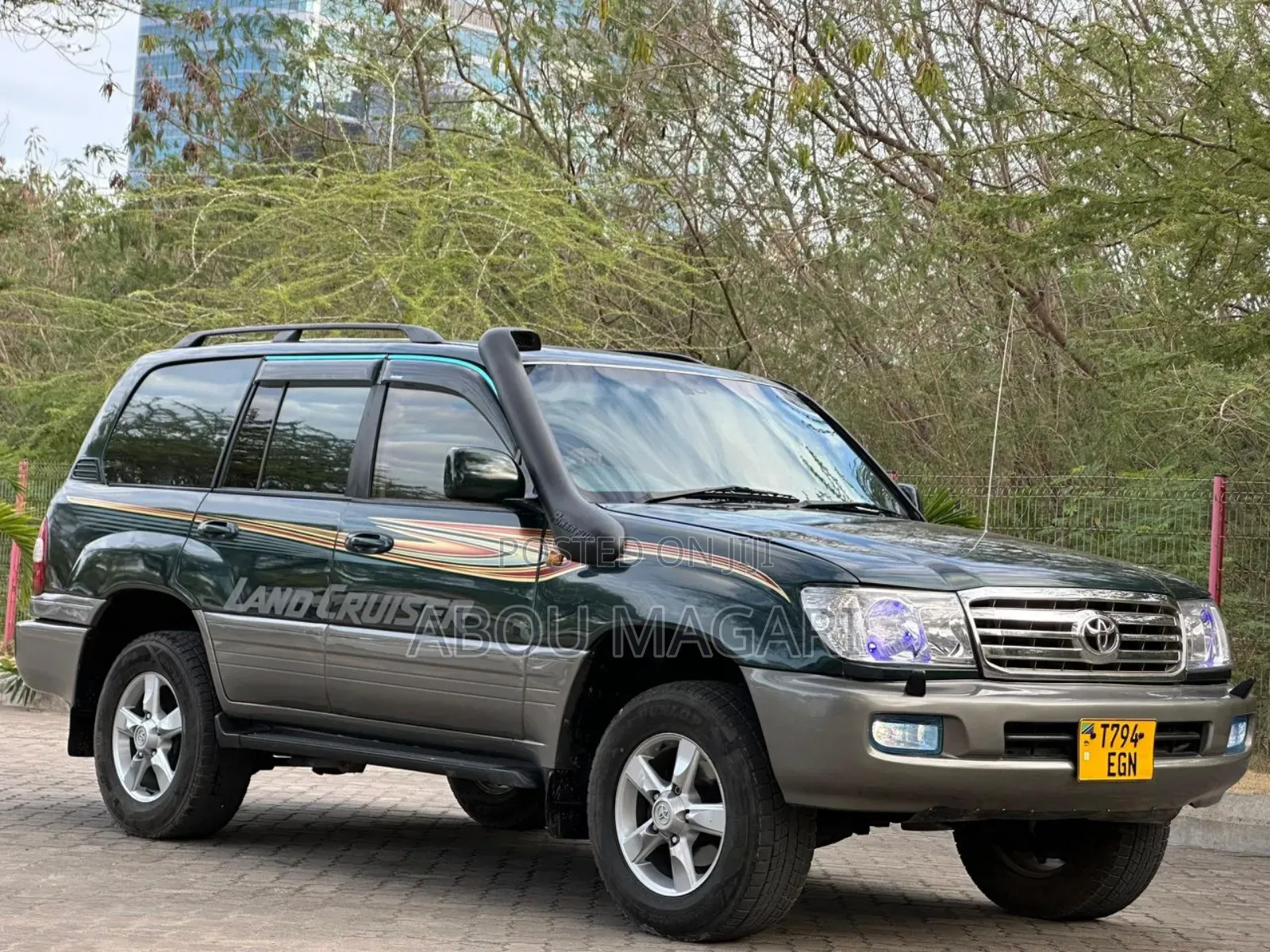Toyota Land Cruiser 1998 Green