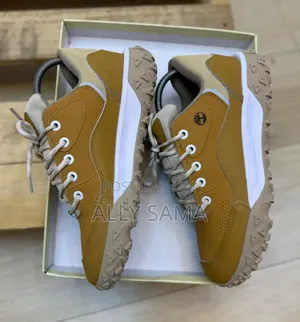 Men's Sneakers Jeep Material Leather