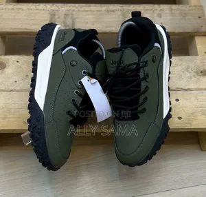 Men's Sneakers Jeep Material Leather