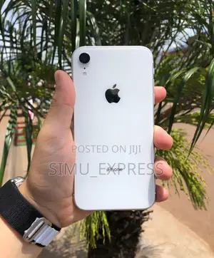 Apple iPhone XR 64 GB White
