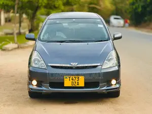 Toyota Wish 2003 Gray