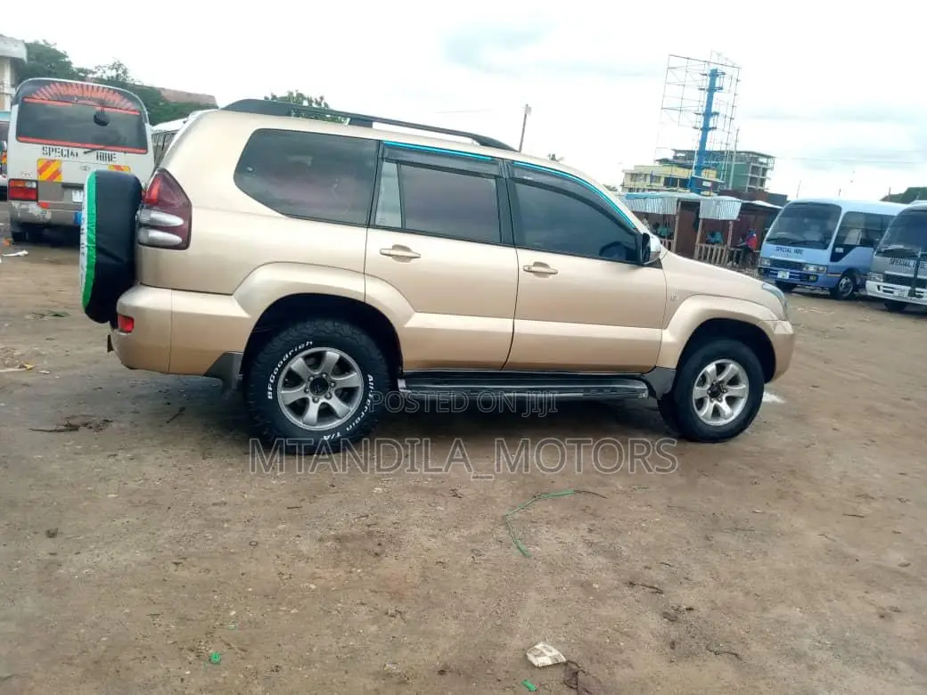 Toyota Land Cruiser Prado 3.0 D-4D 3dr 2005 Silver