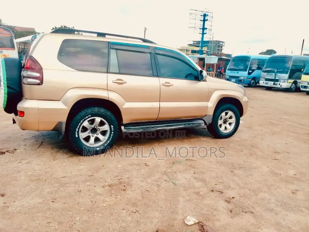 Toyota Land Cruiser Prado 3.0 D-4D 3dr 2005 Silver