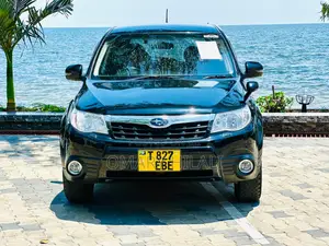 Subaru Forester 2011 Black