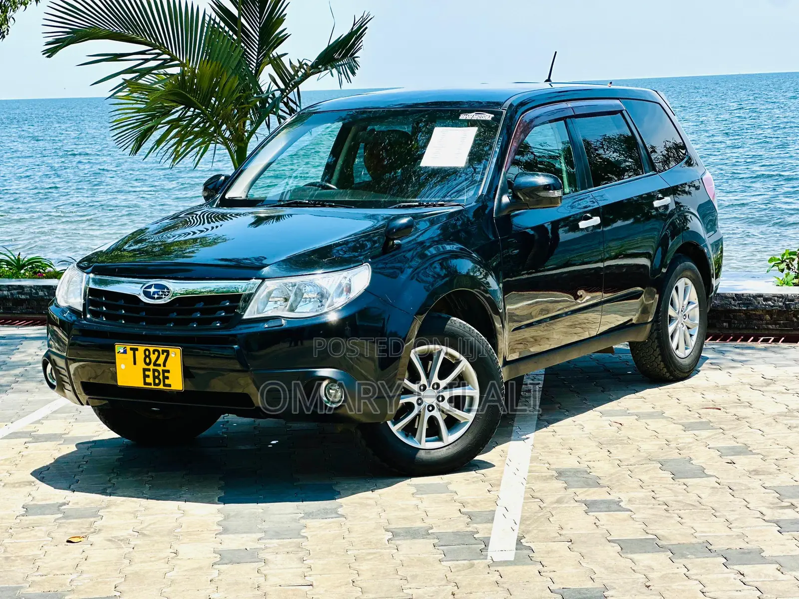 Subaru Forester 2011 Black