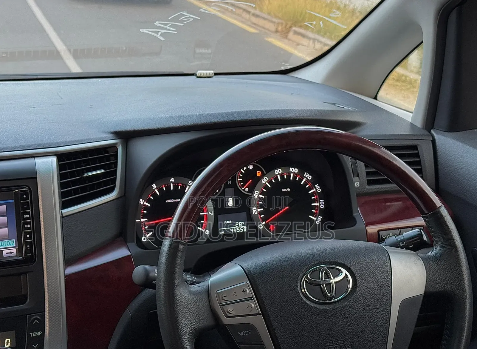 Toyota Alphard 2009 White