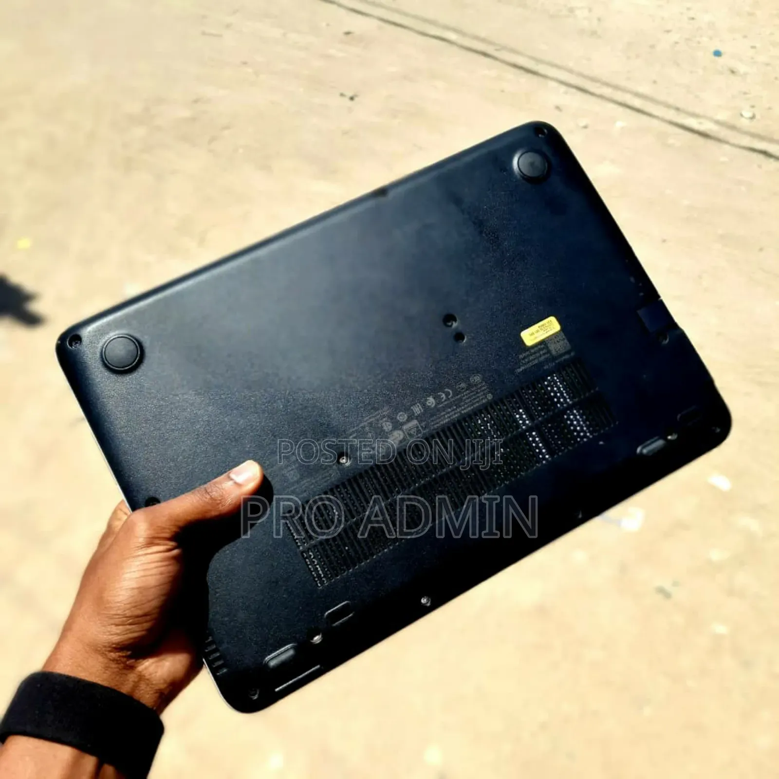 Laptop HP EliteBook 820 G3 8GB AMD A10 HDD+SSD 500GB