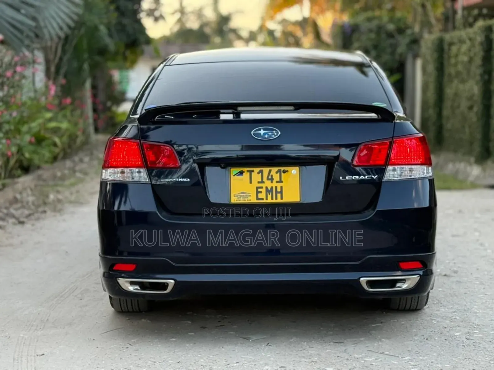 Subaru Legacy 2012 Black
