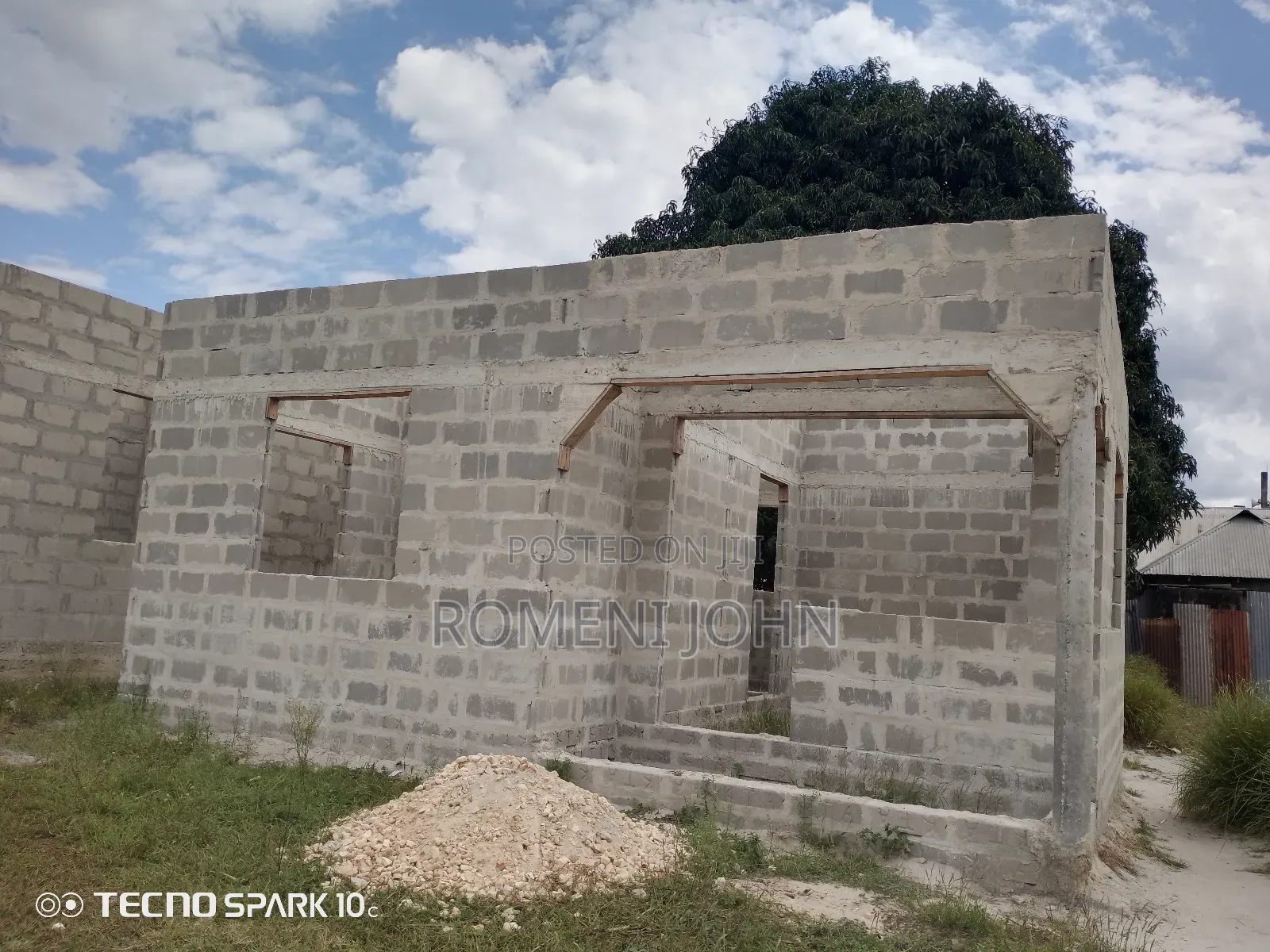 2bdrm House in Tanzania Daresalaam, Ilala for sale