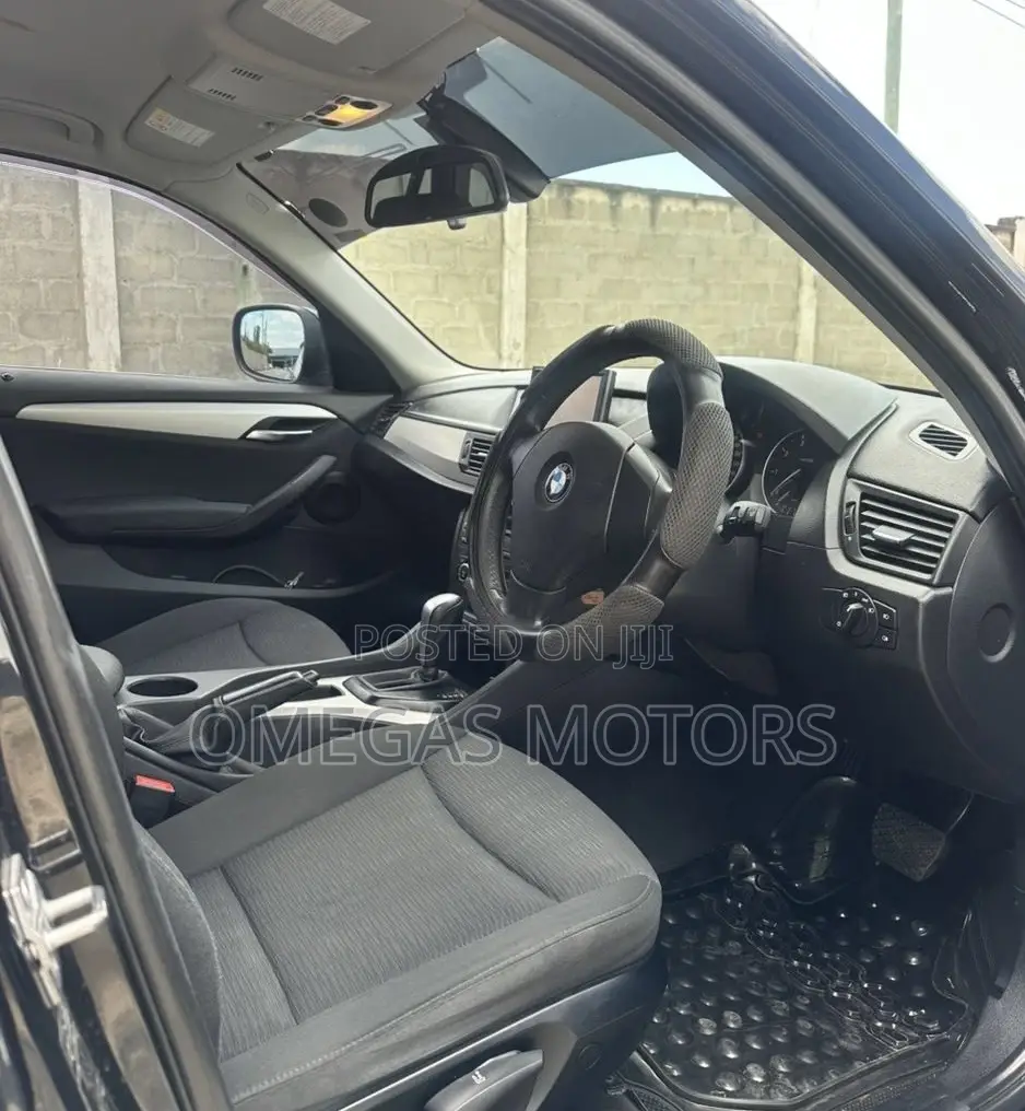 BMW X1 2011 Black