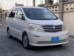 Toyota Alphard 2.4 Petrol AWD 2004 White