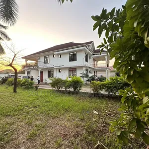 6bdrm House in Kunduchi for sale