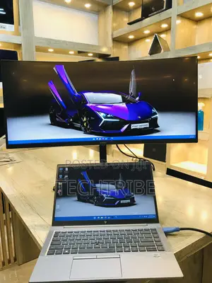 Huawei Curved Monitor