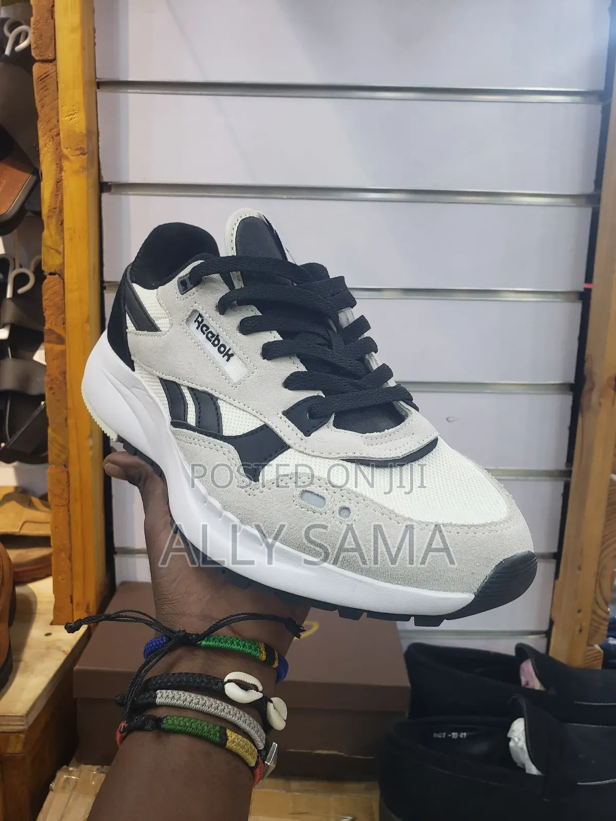 Men's Sneakers Reebok Material Leather
