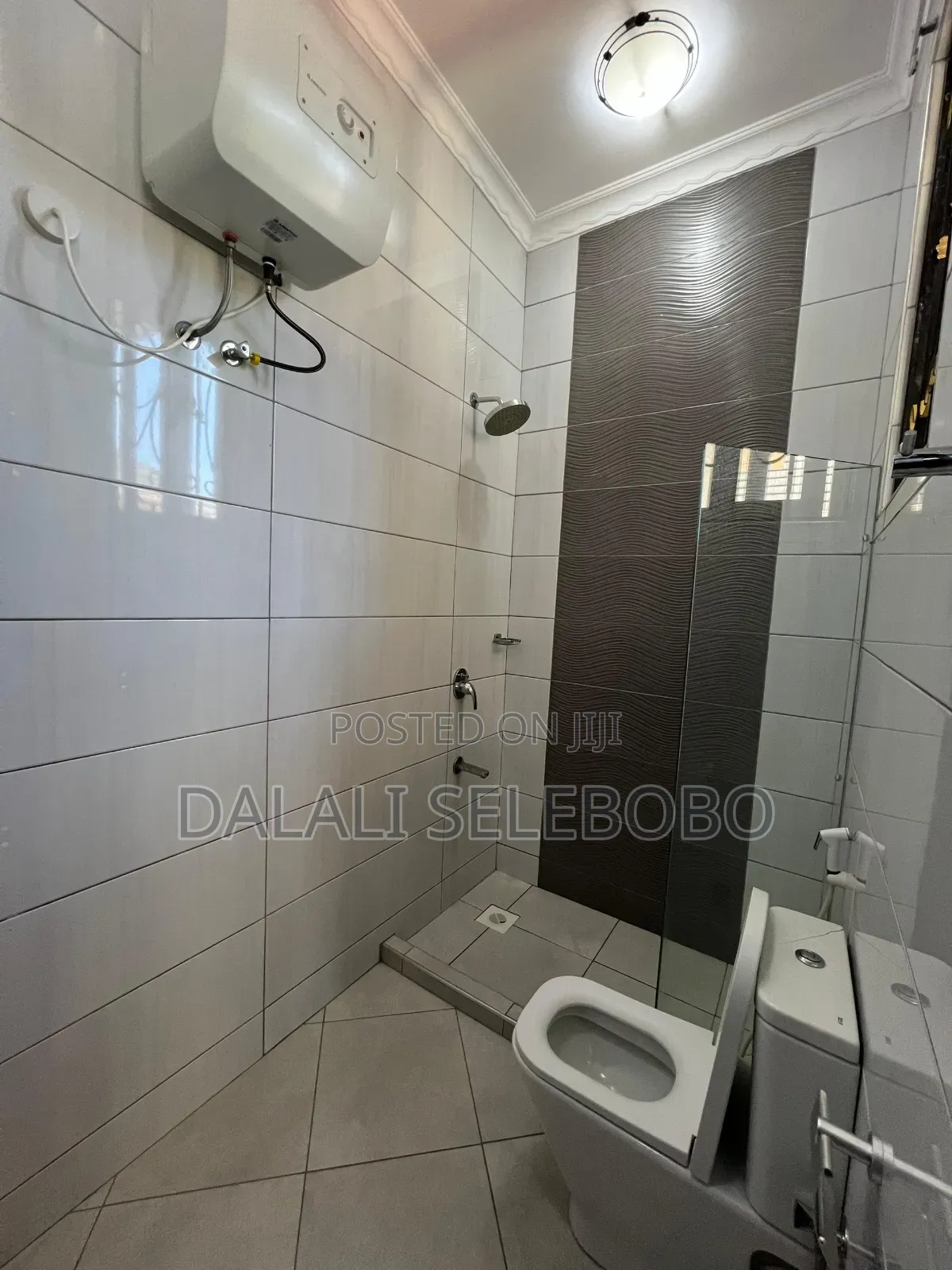 5bdrm Bungalow in Mbweni Jkt for sale
