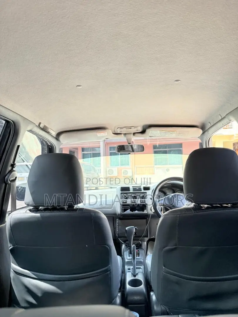 Toyota RAV4 Automatic 2000 Silver