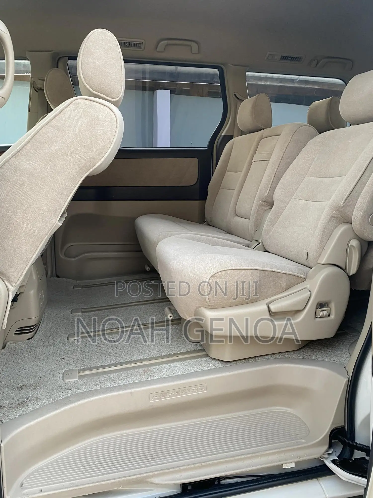 Toyota Alphard 2.4 Petrol AWD 2004 White