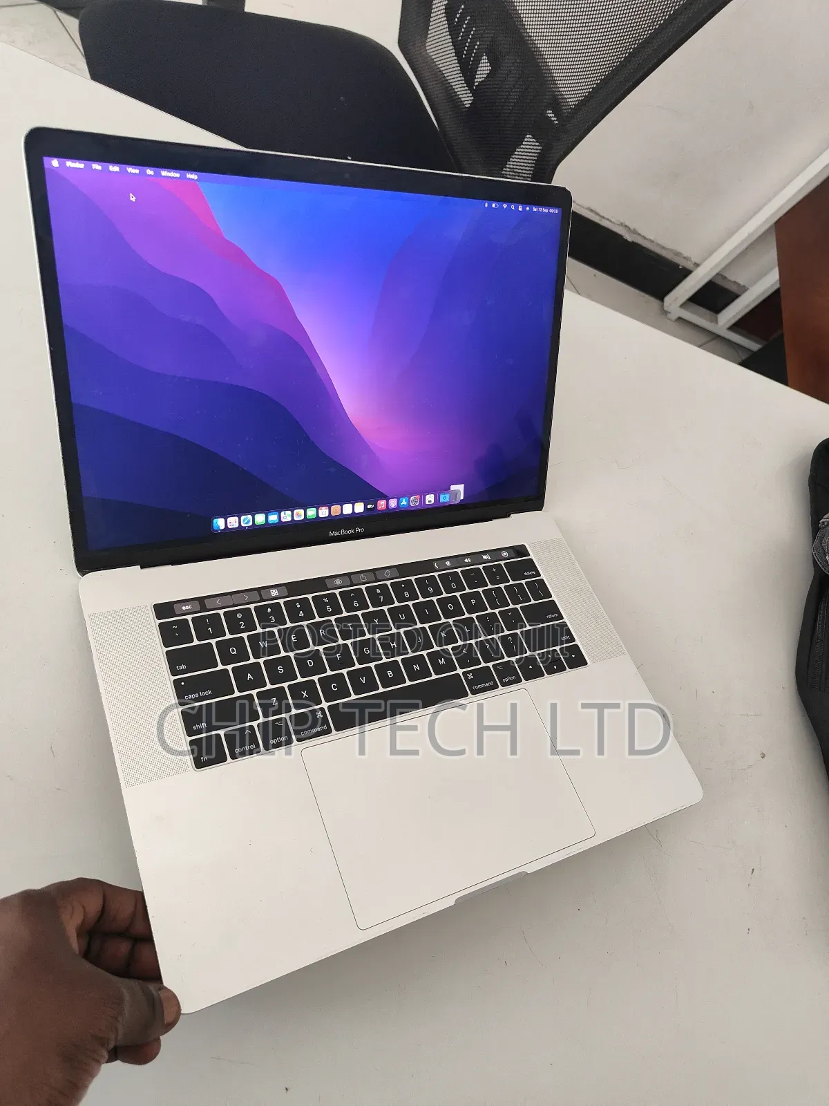 Laptop Apple MacBook Pro 2017 16GB Intel Core I7 SSD 512GB