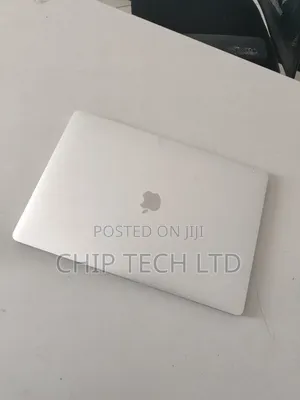 Laptop Apple MacBook Pro 2017 16GB Intel Core I7 SSD 512GB