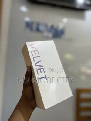 New LG Velvet 128 GB Red