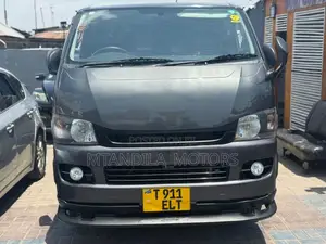 Toyota Quantum 2013 Grey