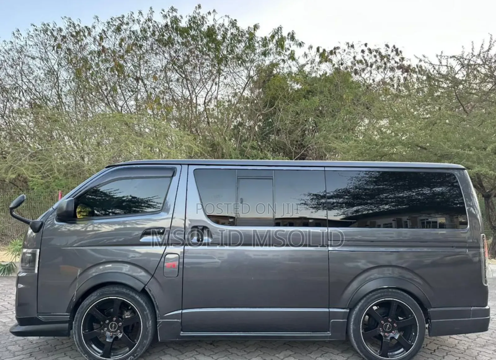 Toyota HiAce 2010 Gray