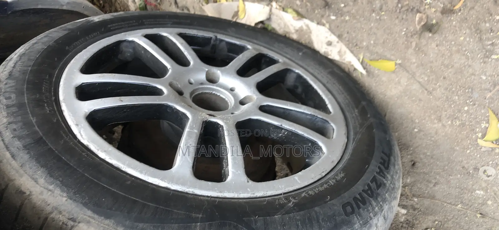 Toyota HiAce 1999 Green
