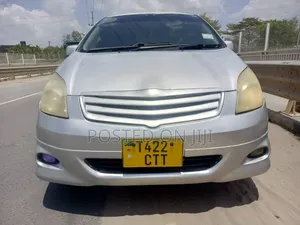 Toyota Corolla Spacio 2004 Silver