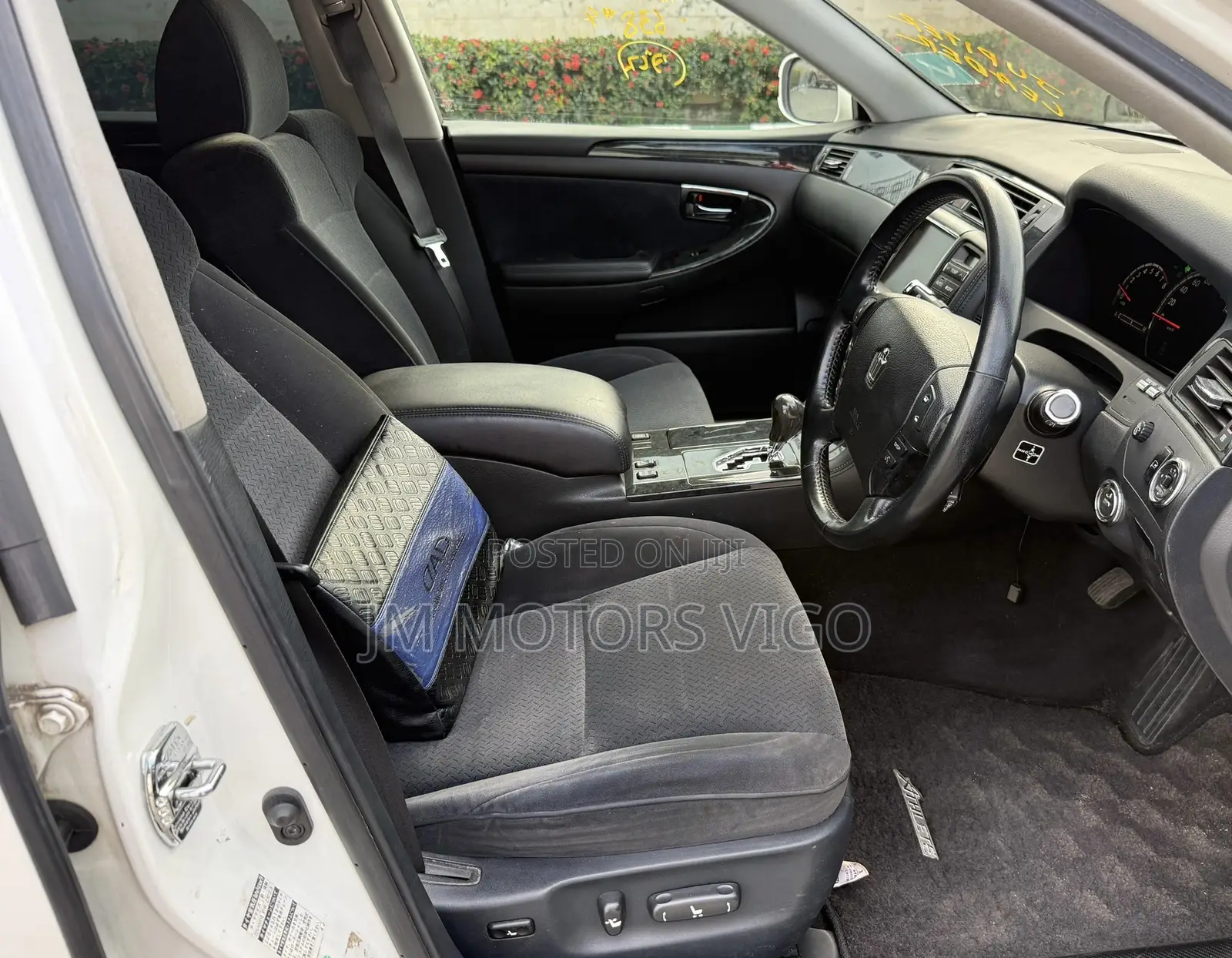 Toyota Crown 2007 White
