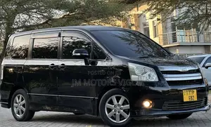 Toyota Noah 2009 Black
