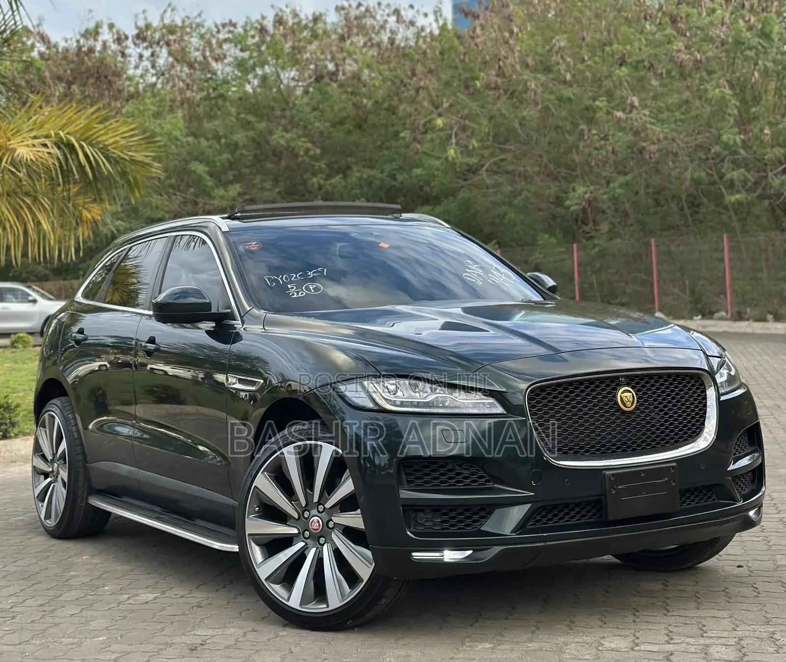 Jaguar F-Pace 2017 Green