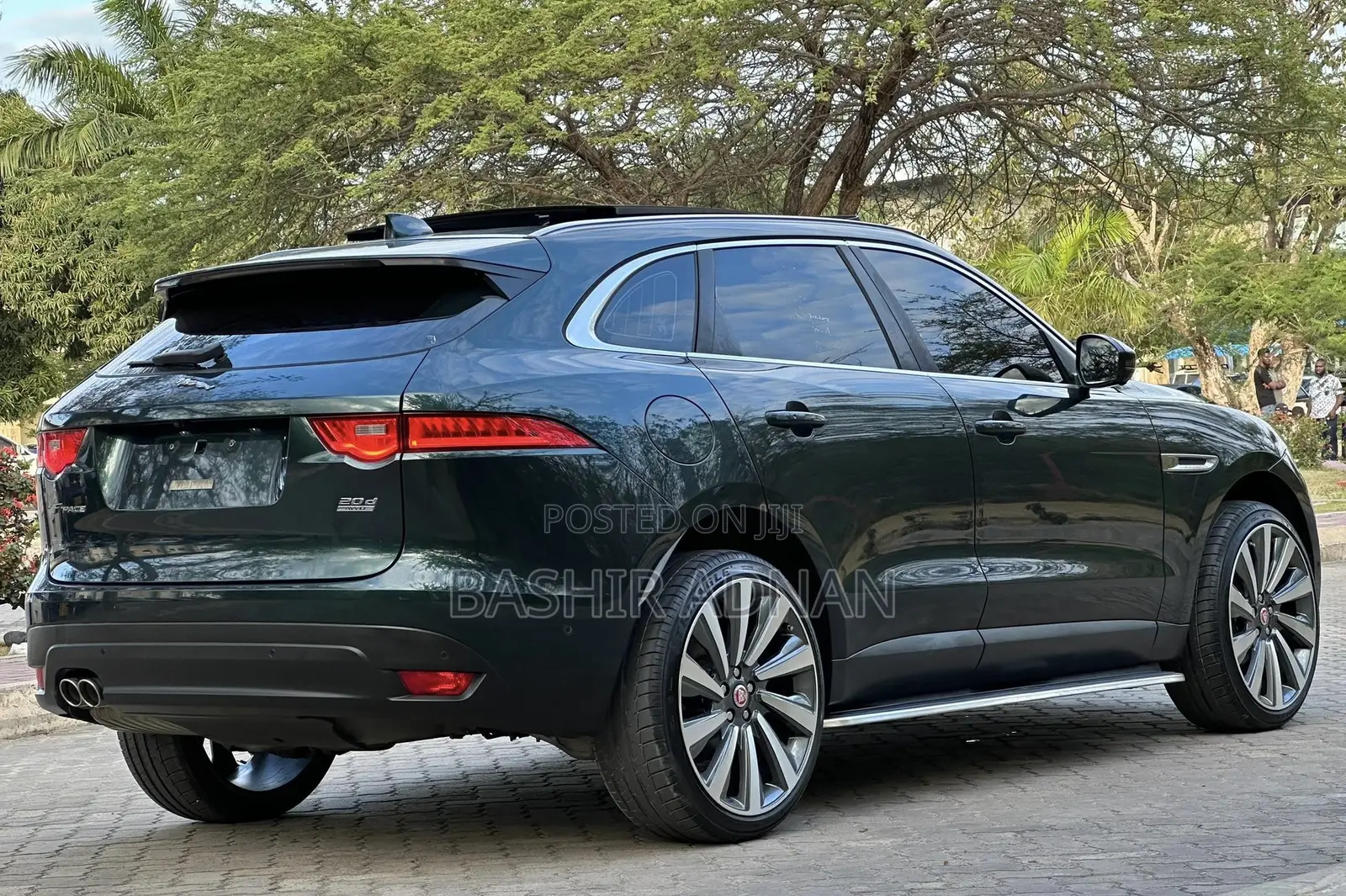 Jaguar F-Pace 2017 Green