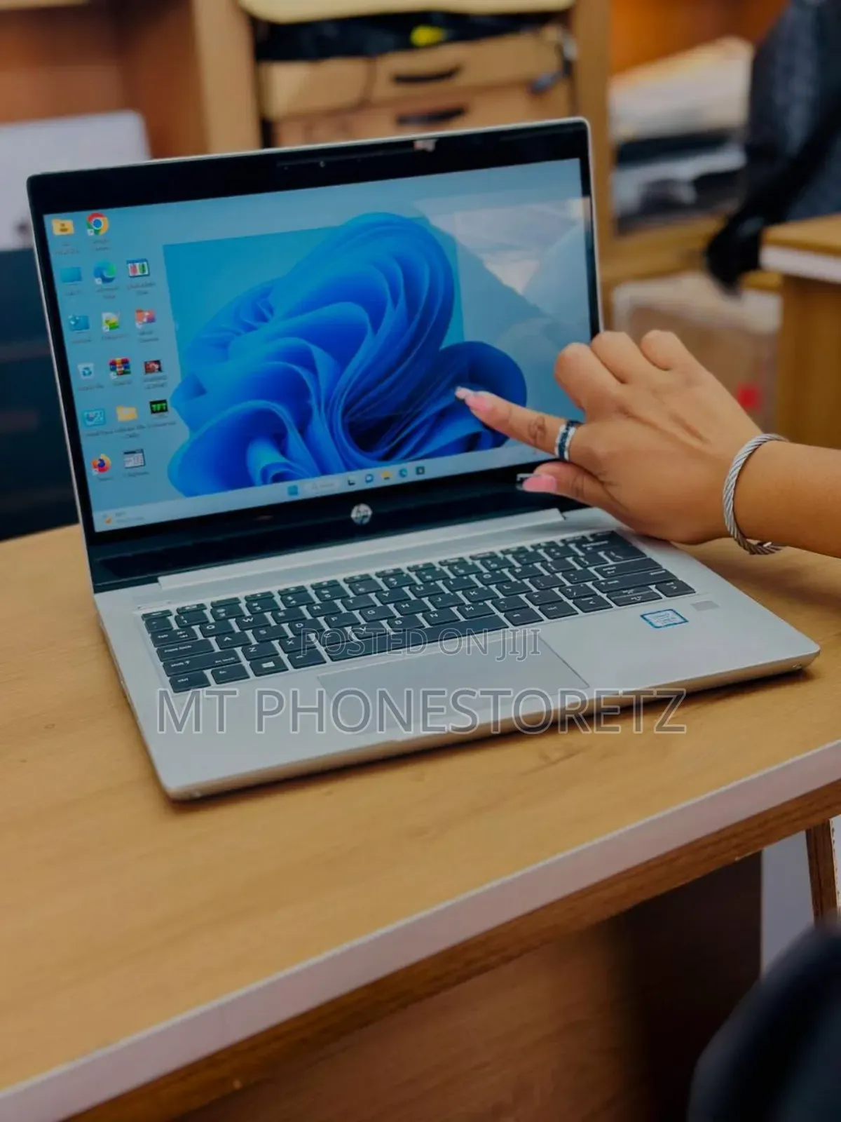 New Laptop HP EliteBook 830 G6 16GB Intel Core I7 SSD 512GB