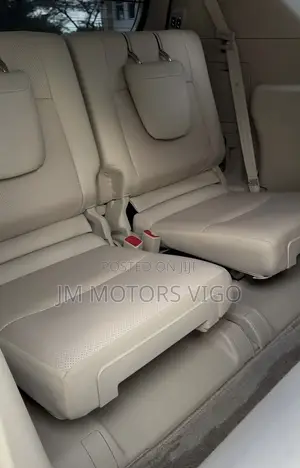 Toyota Land Cruiser Prado 2.7 2023 White