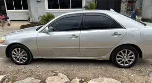 Toyota Mark II 2002 Silver